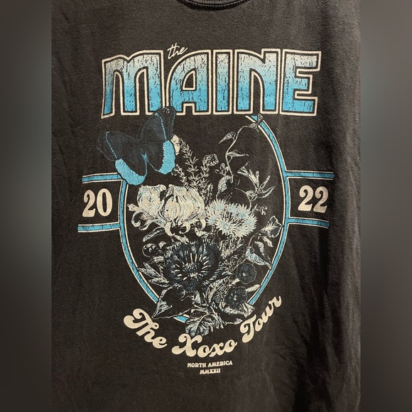 🦋 The Maine Official 2022 North American Tour Butterfly Shirt - Picture 4 of 7